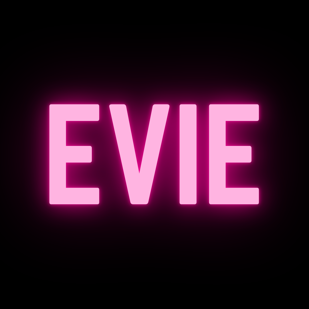 Evie - SR135 Orchid Nails and HEADSPA